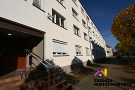 Mieszkanie 38,5 m2 z miejscem postojowym-Nowa Sól